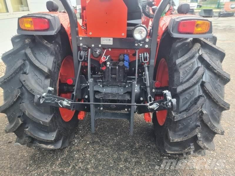 Kioti DK 5020H Коммунальные тракторы