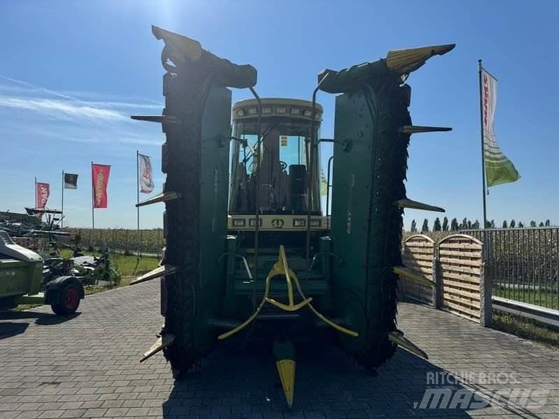 Krone BIG X V8 Прицепные кормоуборочные комбайны