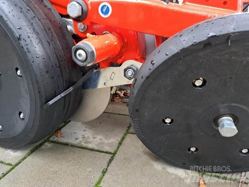 Kuhn Kosma TD Прочая посадочная техника