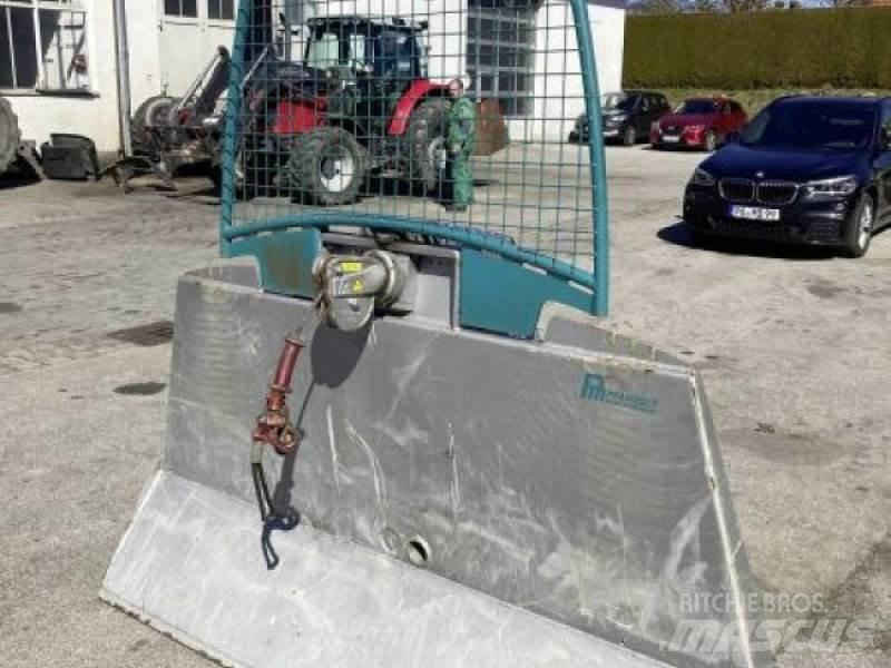 Pfanzelt P170 Трелёвочные лебедки