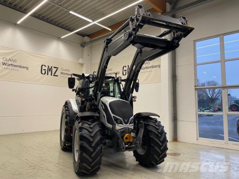 Valtra N154 Трактора