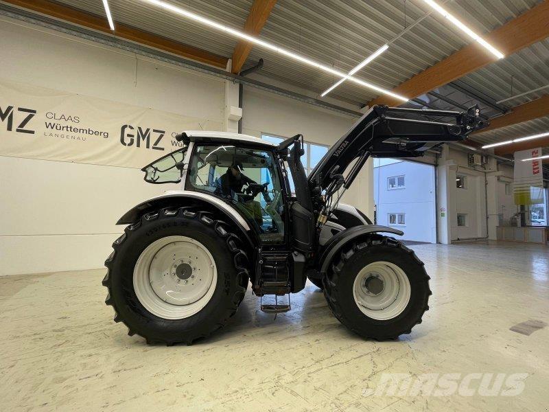 Valtra N154 Трактора