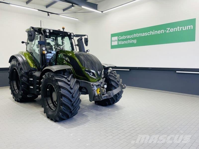 Valtra T215D Трактора