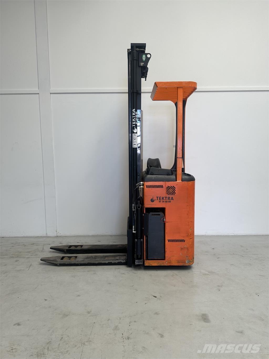 Rocla SST 12 TREV Самоходные электроштабелёры