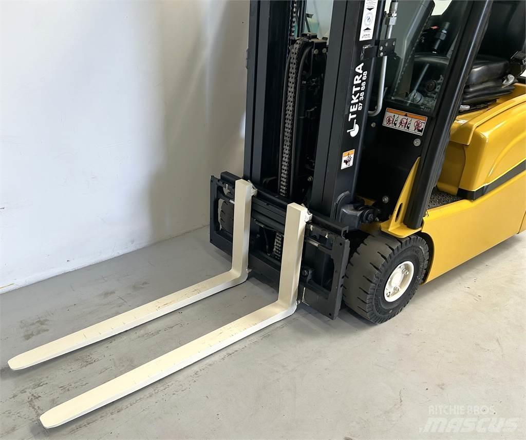 Yale ERP16VT (SWB) Электропогрузчики