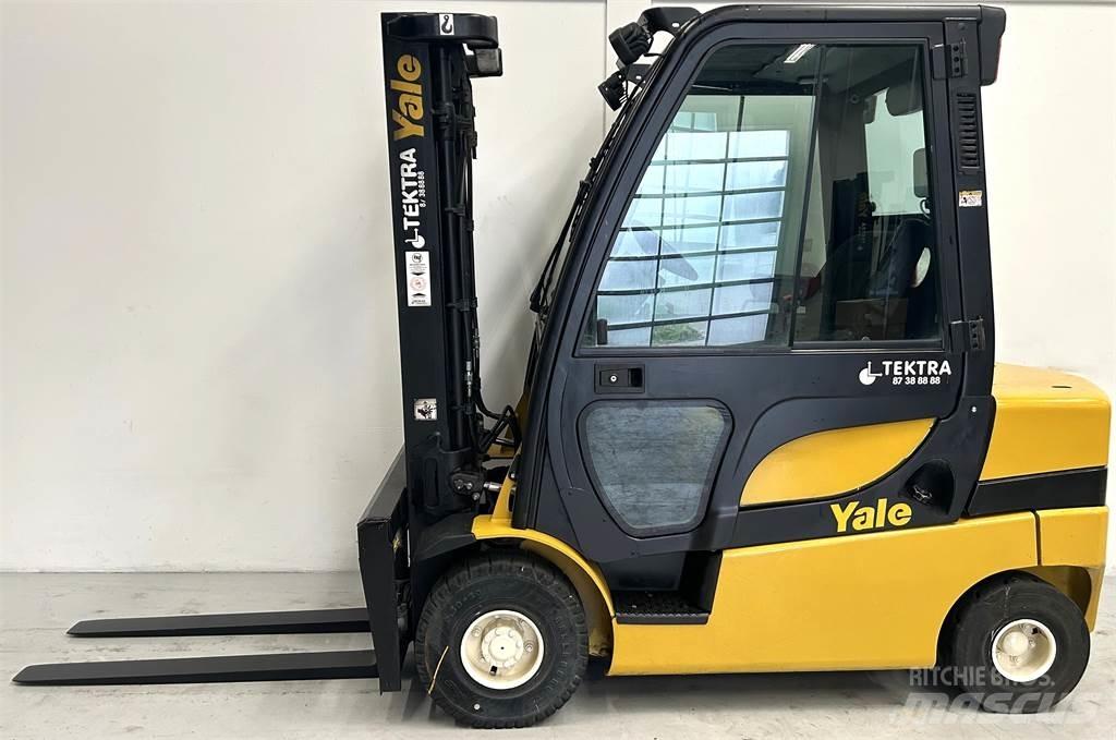 Yale GDP25LX Дизельные погрузчики
