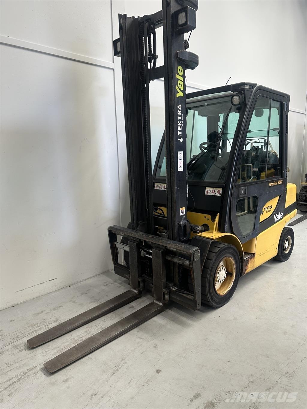 Yale GLP30VX Газовые погрузчики