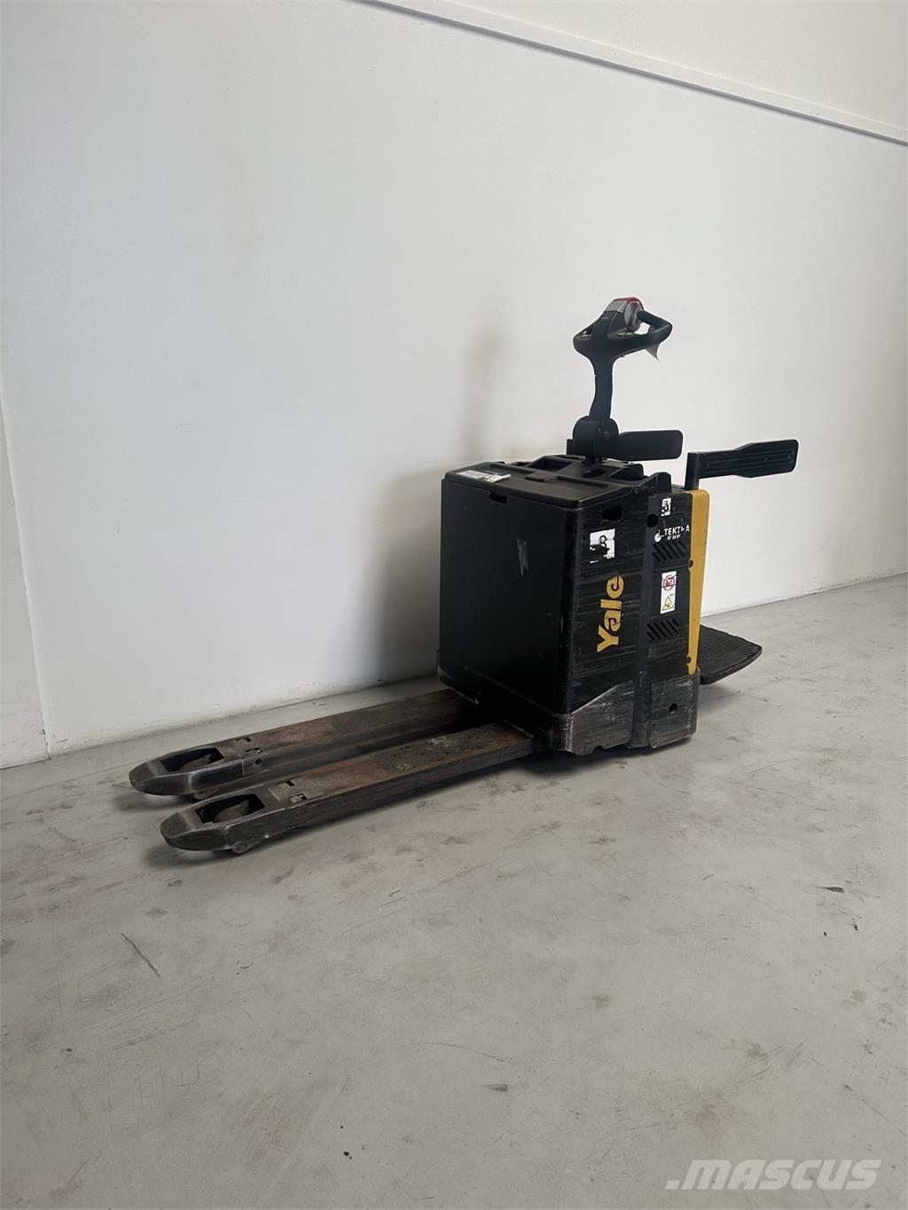 Yale MP20X FBW - 250 AH Самоходные электрические тележки