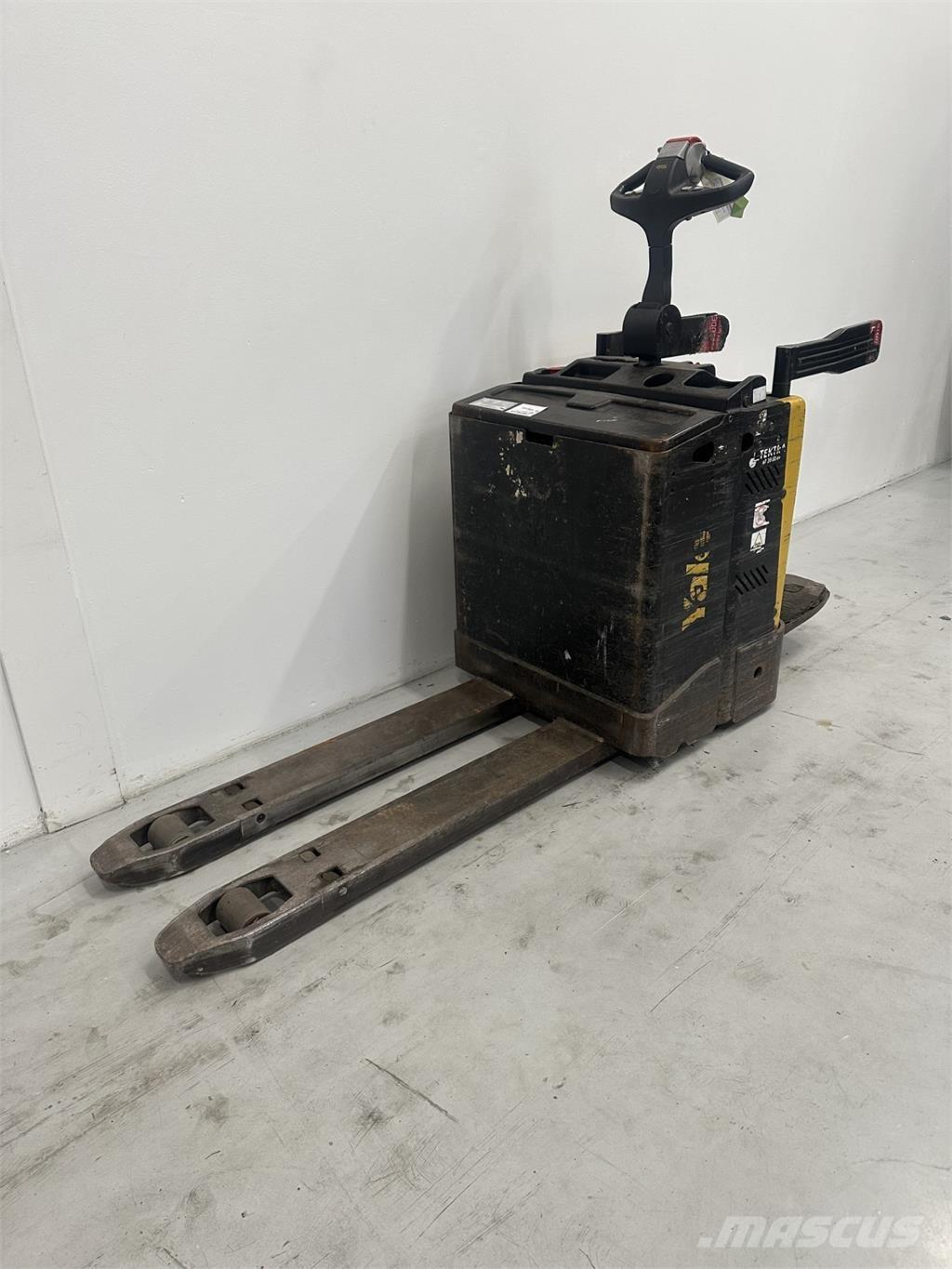 Yale MP20X FBW - 250 AH Самоходные электрические тележки