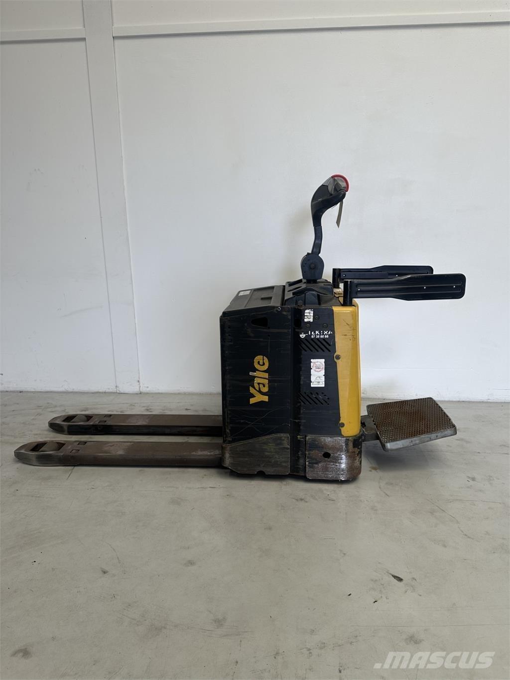 Yale MP20X FBW - 400 AH Самоходные электрические тележки