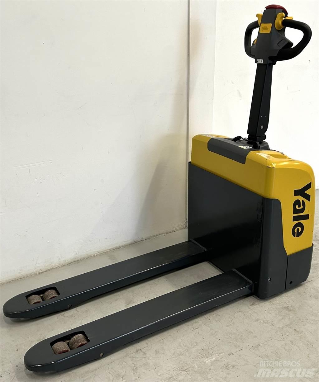 Yale MPC14 - 550 Ручные электрические тележки