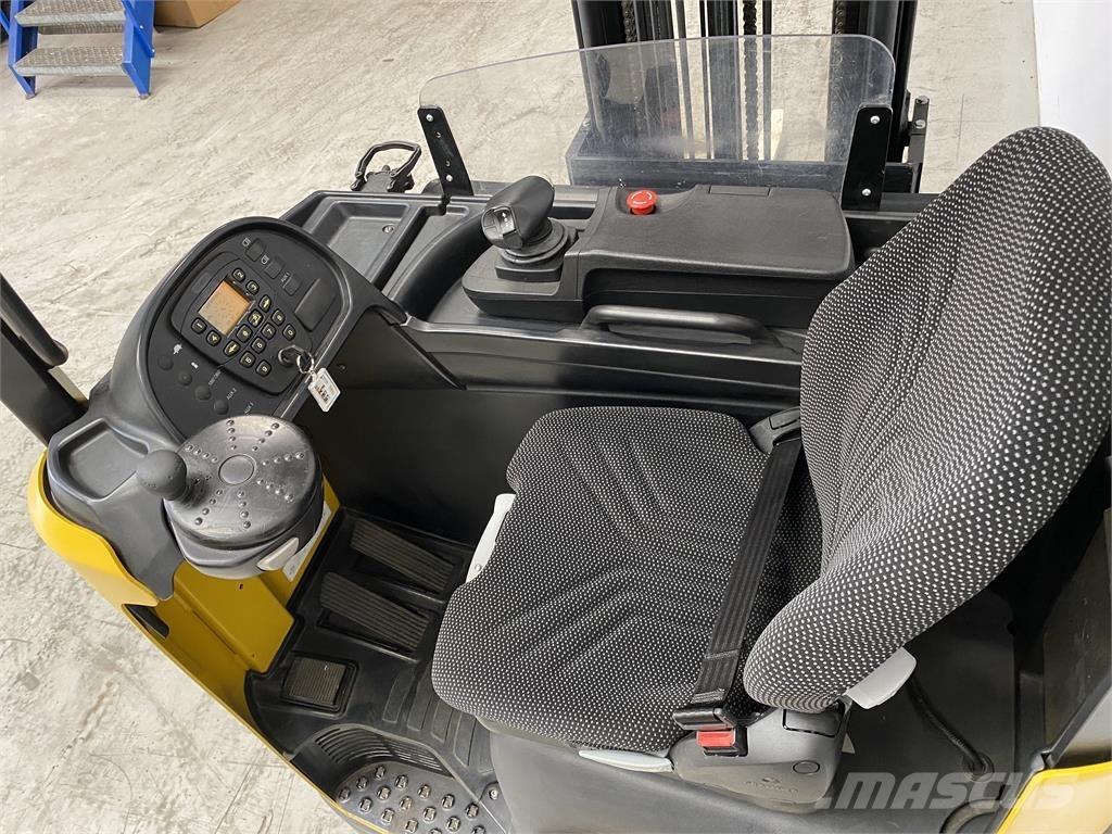 Yale MR16 Ричтраки