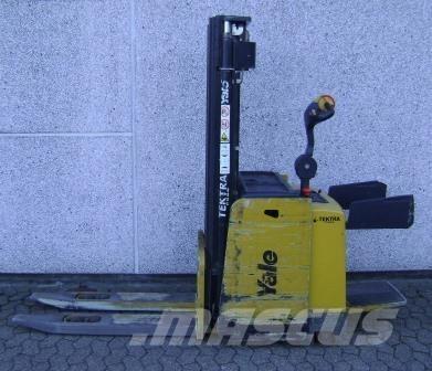Yale MS12X Самоходные электроштабелёры