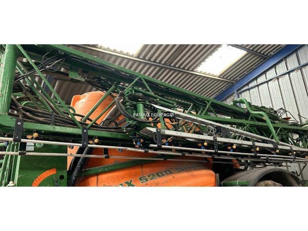 Amazone UX5200 Прицепные опрыскиватели