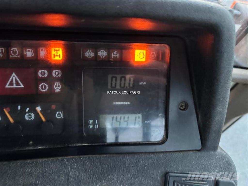 Case IH CVX150 Трактора