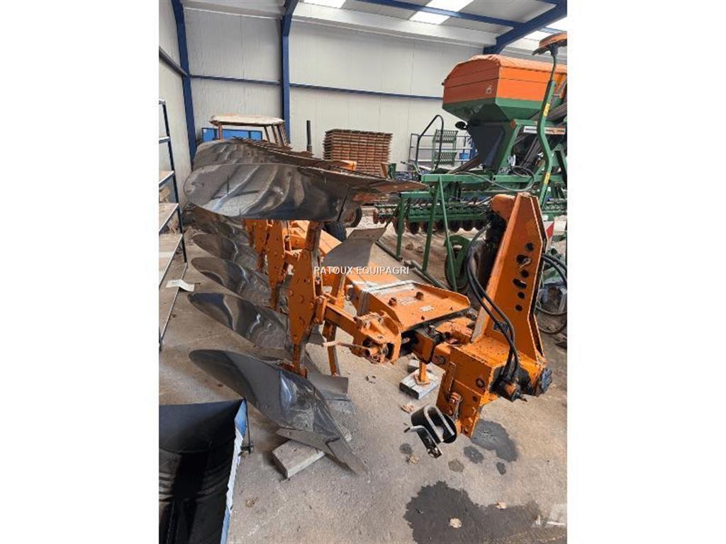 Huard 670 Обычные плуги