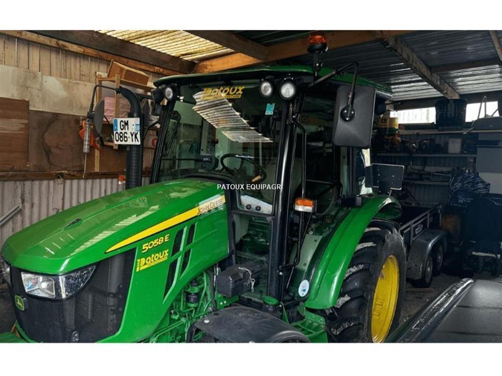John Deere 5058E Трактора