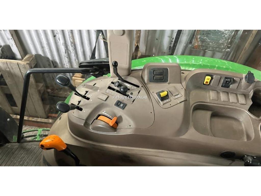 John Deere 5058E Трактора