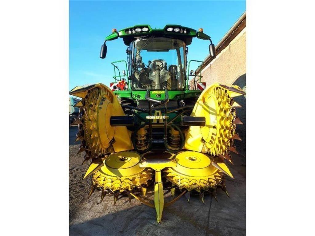 John Deere 8400 Прицепные кормоуборочные комбайны
