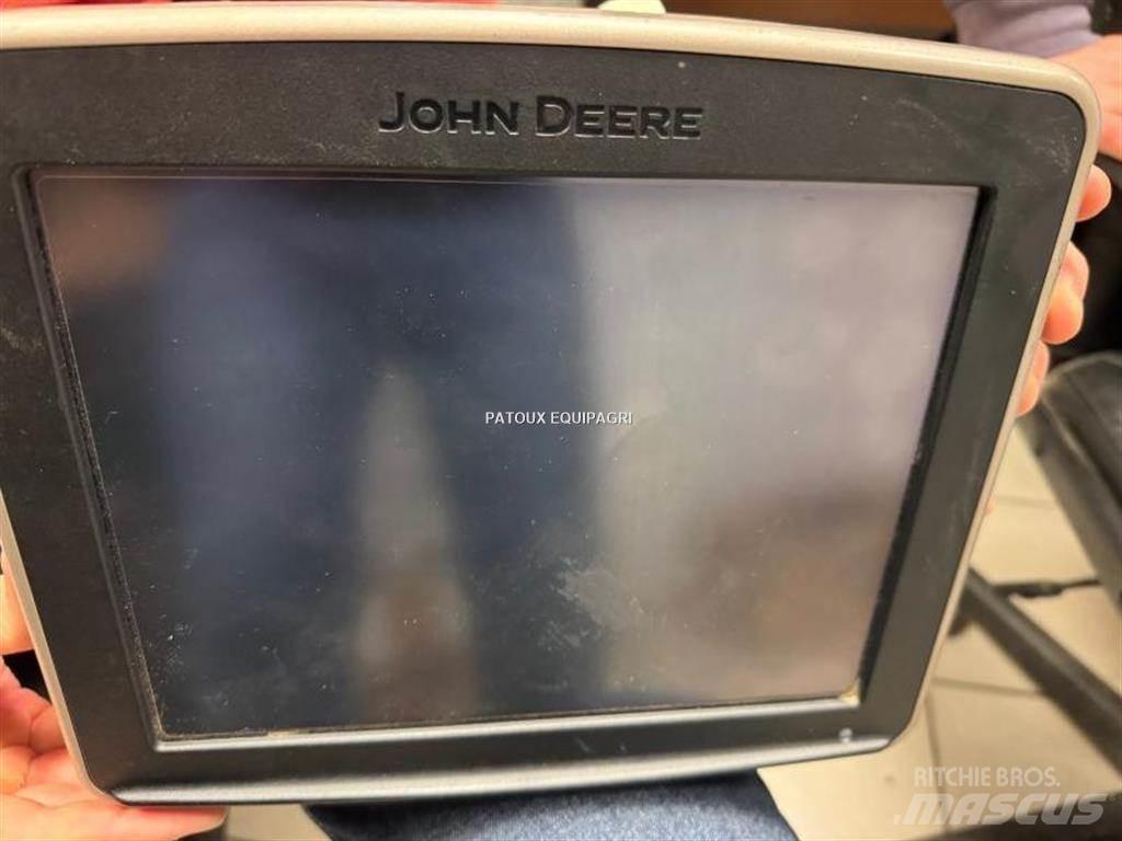 John Deere GS2630 Прочая посадочная техника