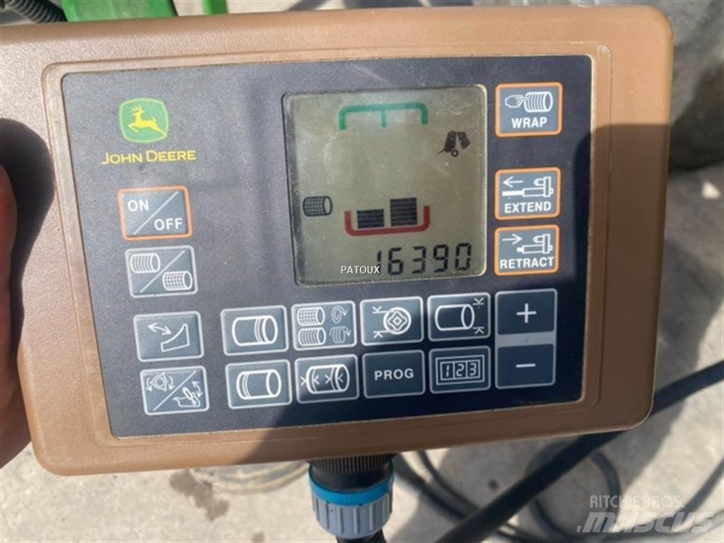 John Deere V461M Рулонные пресс-подборщики