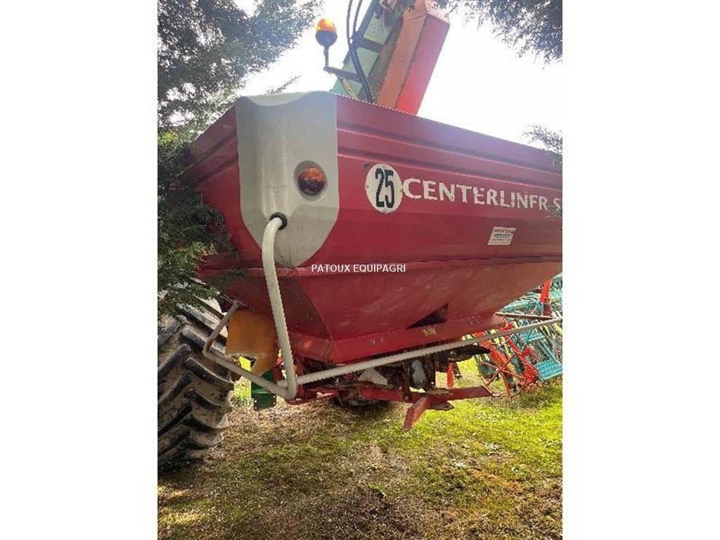 Lely CENTERLINER Разбрасыватели минеральных удобрений