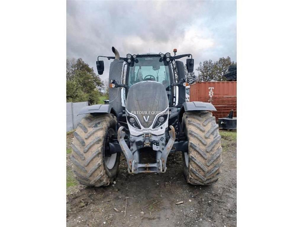 Valtra T214 DIRECT Трактора