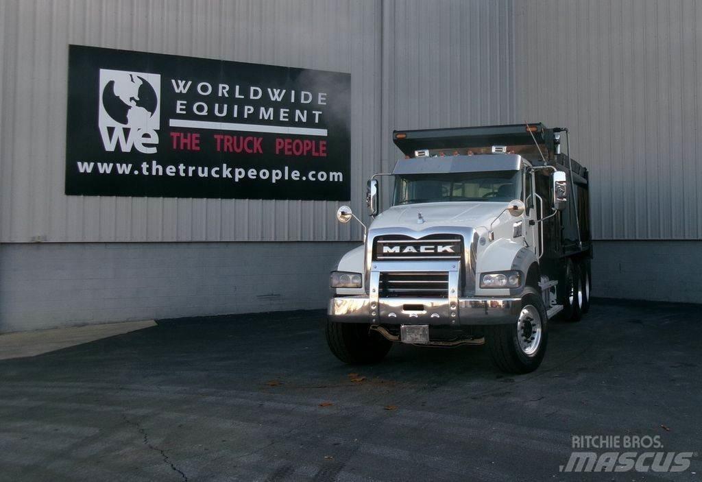 Mack GR64F Грузовики-Самосвалы