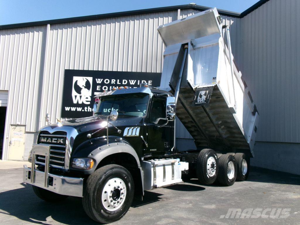 Mack GR64F Грузовики-Самосвалы