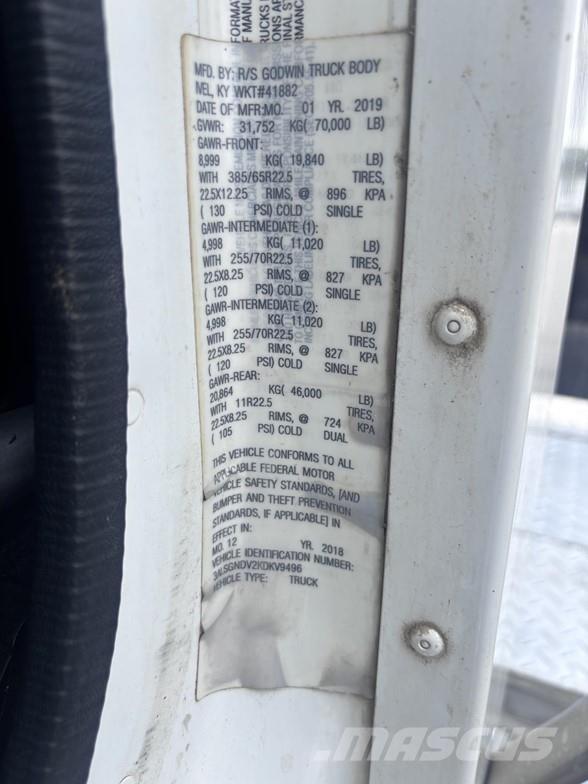 Freightliner 122SD Грузовики-Самосвалы