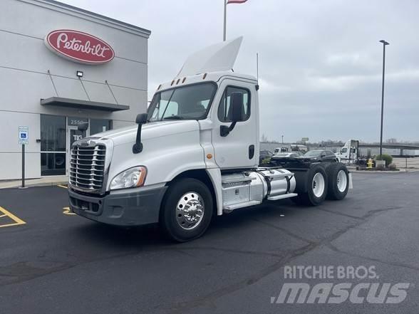 Freightliner CASCADIA 116 Седельные тягачи