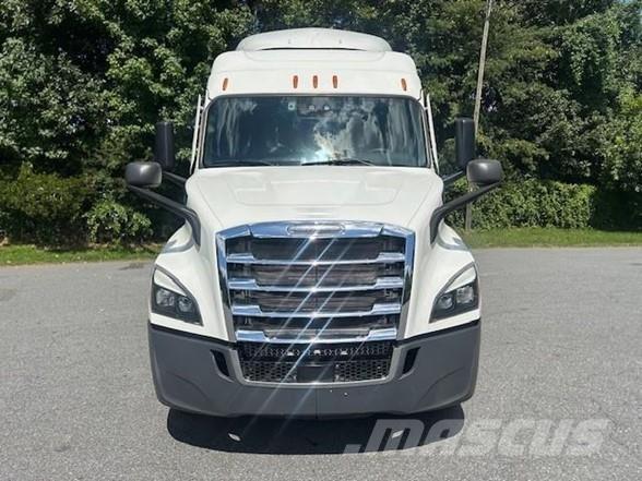 Freightliner CASCADIA 116 Седельные тягачи
