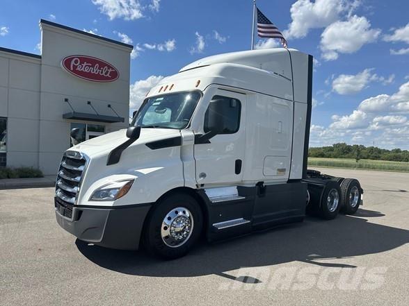 Freightliner CASCADIA 116 Седельные тягачи