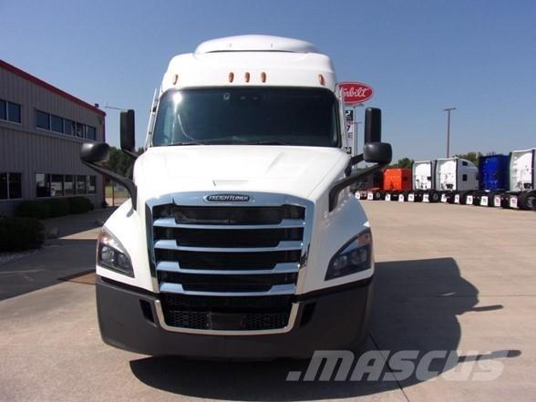 Freightliner CASCADIA 116 Седельные тягачи