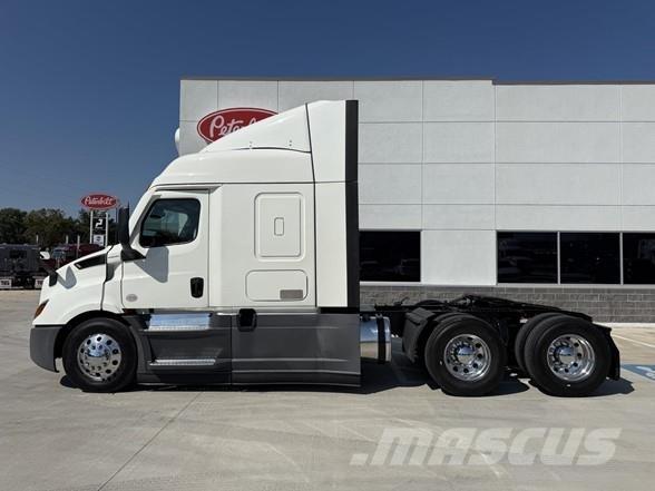 Freightliner CASCADIA 116 Седельные тягачи
