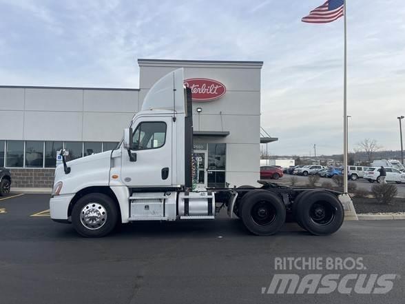 Freightliner CASCADIA 125 Седельные тягачи