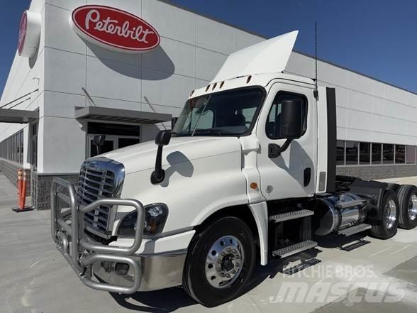 Freightliner CASCADIA 125 Седельные тягачи