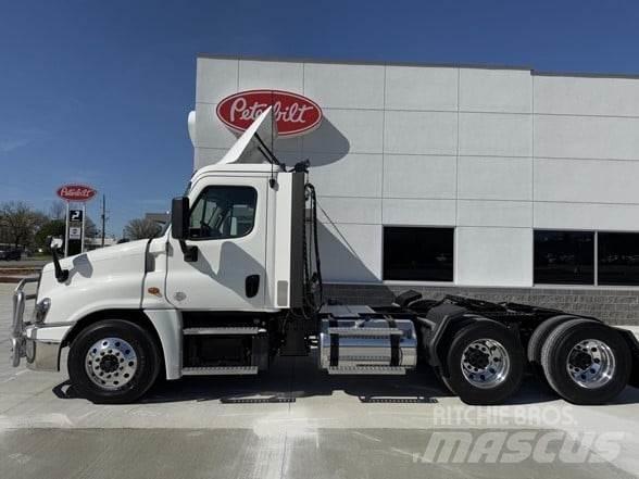 Freightliner CASCADIA 125 Седельные тягачи