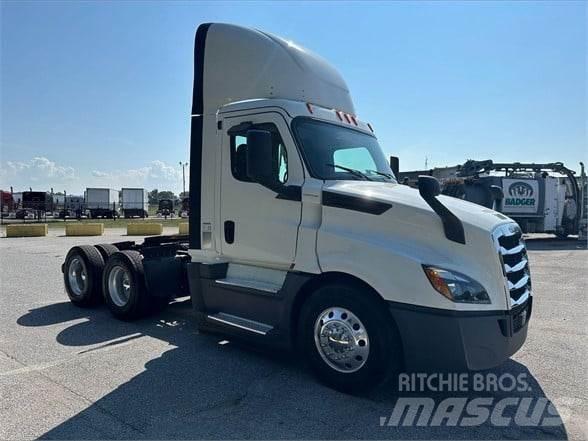 Freightliner CASCADIA 126 Седельные тягачи