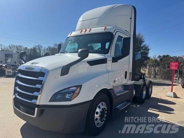 Freightliner CASCADIA 126 Седельные тягачи