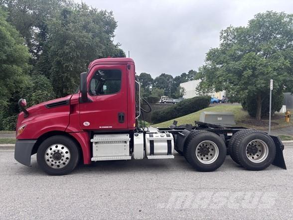Freightliner CASCADIA 126 Седельные тягачи