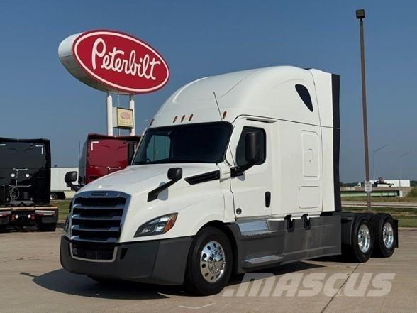 Freightliner CASCADIA 126 Седельные тягачи