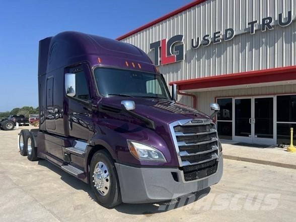 Freightliner CASCADIA 126 Седельные тягачи
