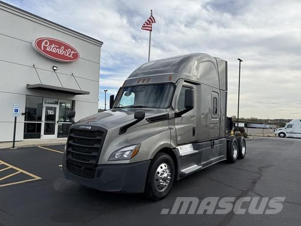 Freightliner CASCADIA 126 Седельные тягачи