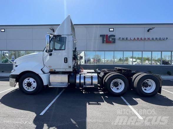 International PROSTAR Седельные тягачи