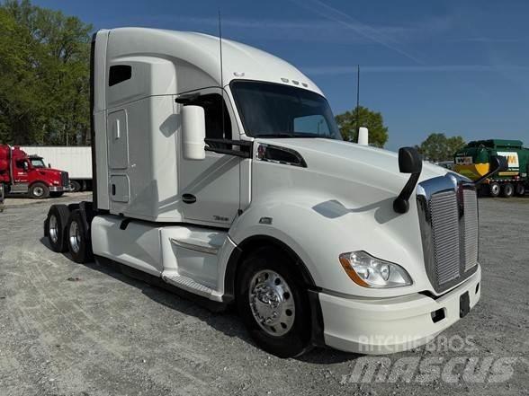Kenworth T680 Седельные тягачи