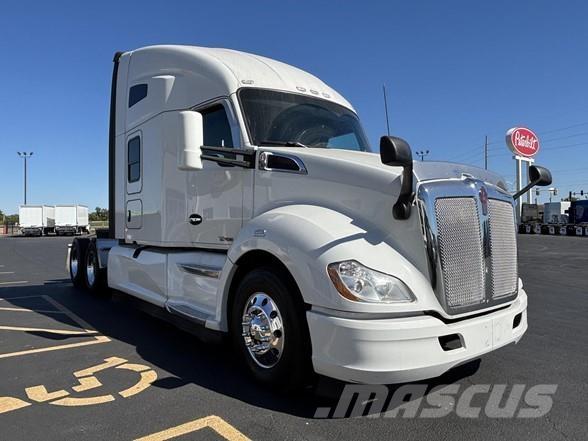 Kenworth T680 Седельные тягачи