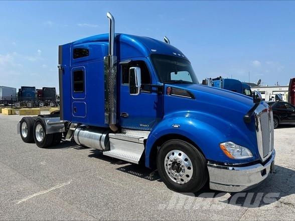 Kenworth T680 Седельные тягачи