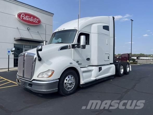 Kenworth T680 Седельные тягачи