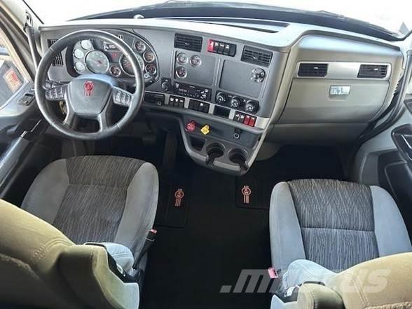 Kenworth T680 Седельные тягачи